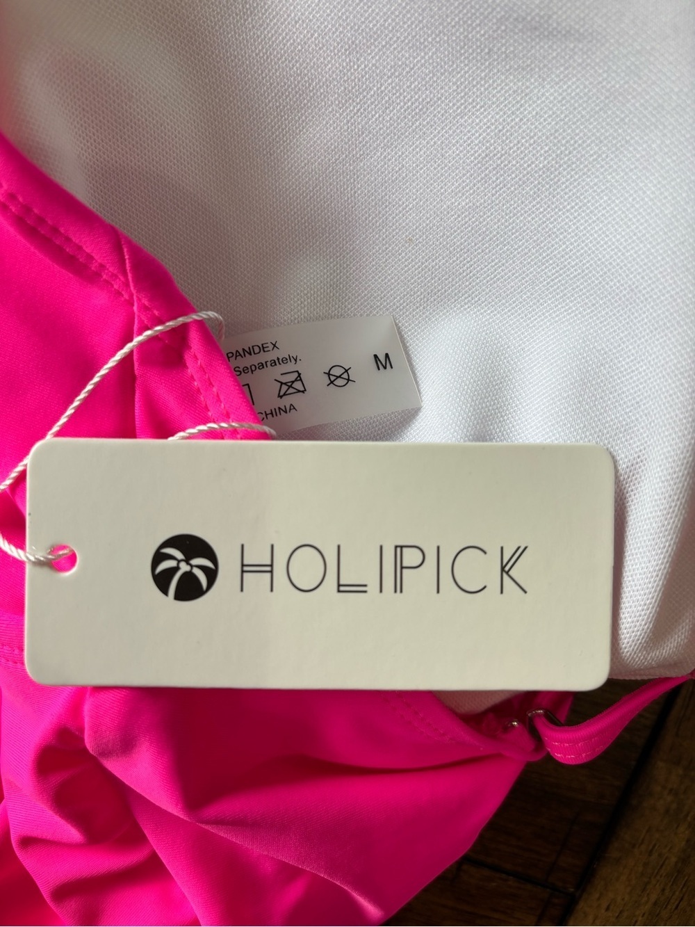 Holidip Neon Pink One-Piece Swimsuit with V-Neck and Adjustable Straps - Picture 2 of 3